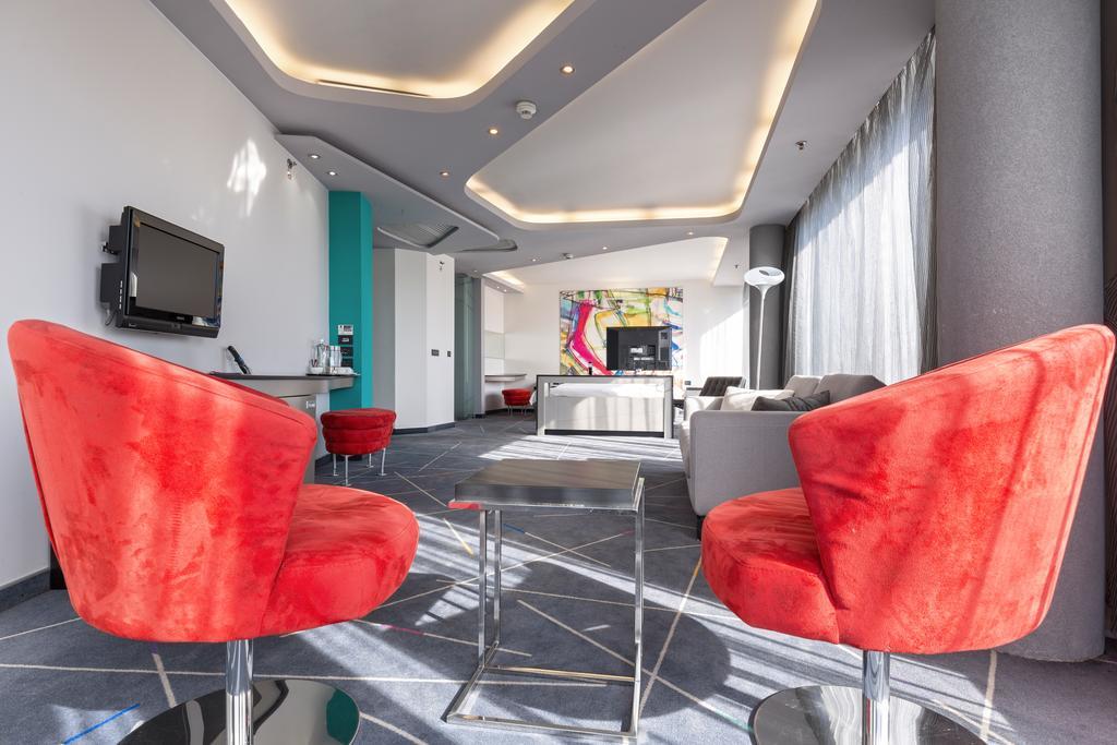 Nobel Zira Hotel Белград Экстерьер фото